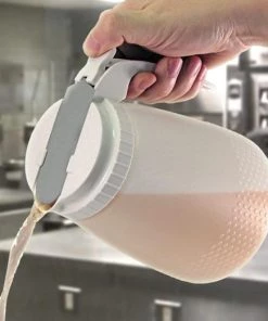 Brand new 😉 Bars All Purpose Dispensers - 48oz ✨