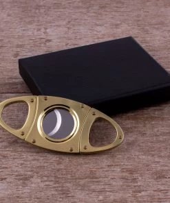 Hot Sale ⭐ Bars Gold Plated - Double Blade Guillotine Cigar Cutter 👏 -Outlet Bars Store gold cigar cutter scene2 800x