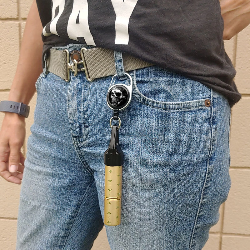 Coupon 🤩 Bars Mister Leash™ - Retractable Clip-on Atomizer For Hand Sanitizers - Gold Stars Design - Refillable ❤️ 8 Coupon 🤩 Bars Mister Leash™ - Retractable Clip-on Atomizer For Hand Sanitizers - Gold Stars Design - Refillable ❤️ - Image 6