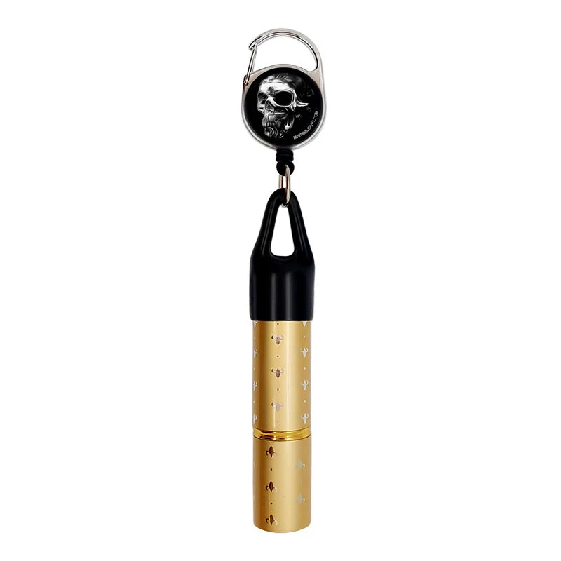 Outlet ⭐ Bars Mister Leash™ - Retractable Clip-on Atomizer For Hand Sanitizers - Chrome Skull Design - Refillable ✨ 5 Outlet ⭐ Bars Mister Leash™ - Retractable Clip-on Atomizer For Hand Sanitizers - Chrome Skull Design - Refillable ✨ - Image 3