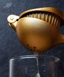 Top 10 ⭐ Bars Olea™ Citrus Juicer - Aluminum - Color Options ⭐ 11 Top 10 ⭐ Bars Olea™ Citrus Juicer - Aluminum - Color Options ⭐ -Outlet Bars Store olea juicer scene2 800x