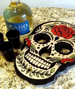 Budget 😉 Bars Shot Glass And Bottle Caddy - Sugar Skull Rose 💯